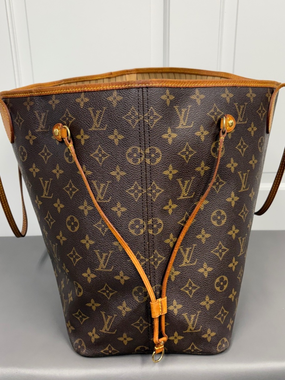 Louis Vuitton Neverfull GM Monogram Canvas - Picture 4 of 13